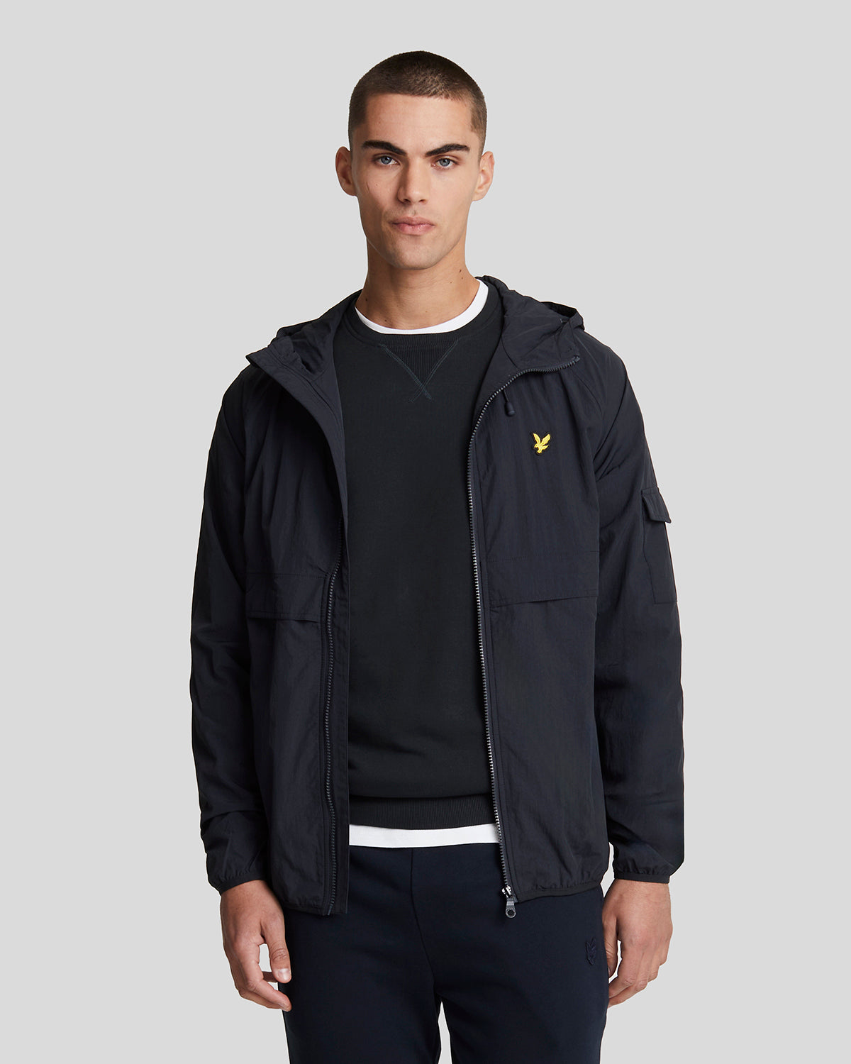 Lyle Scott Men s Hooded Windbreaker Jacket in Dark Navy