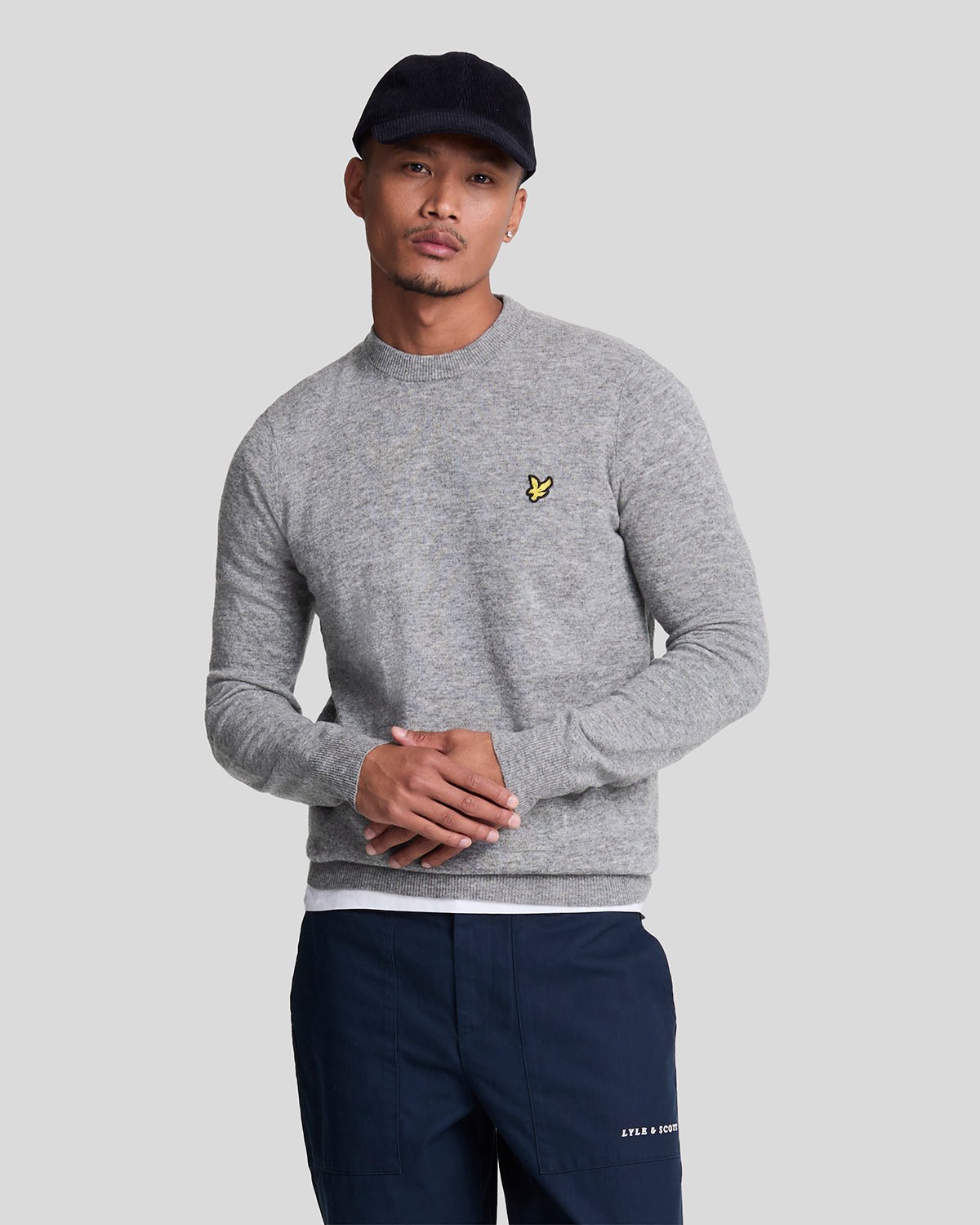 Lyle and scott crew neck sweatshirt online