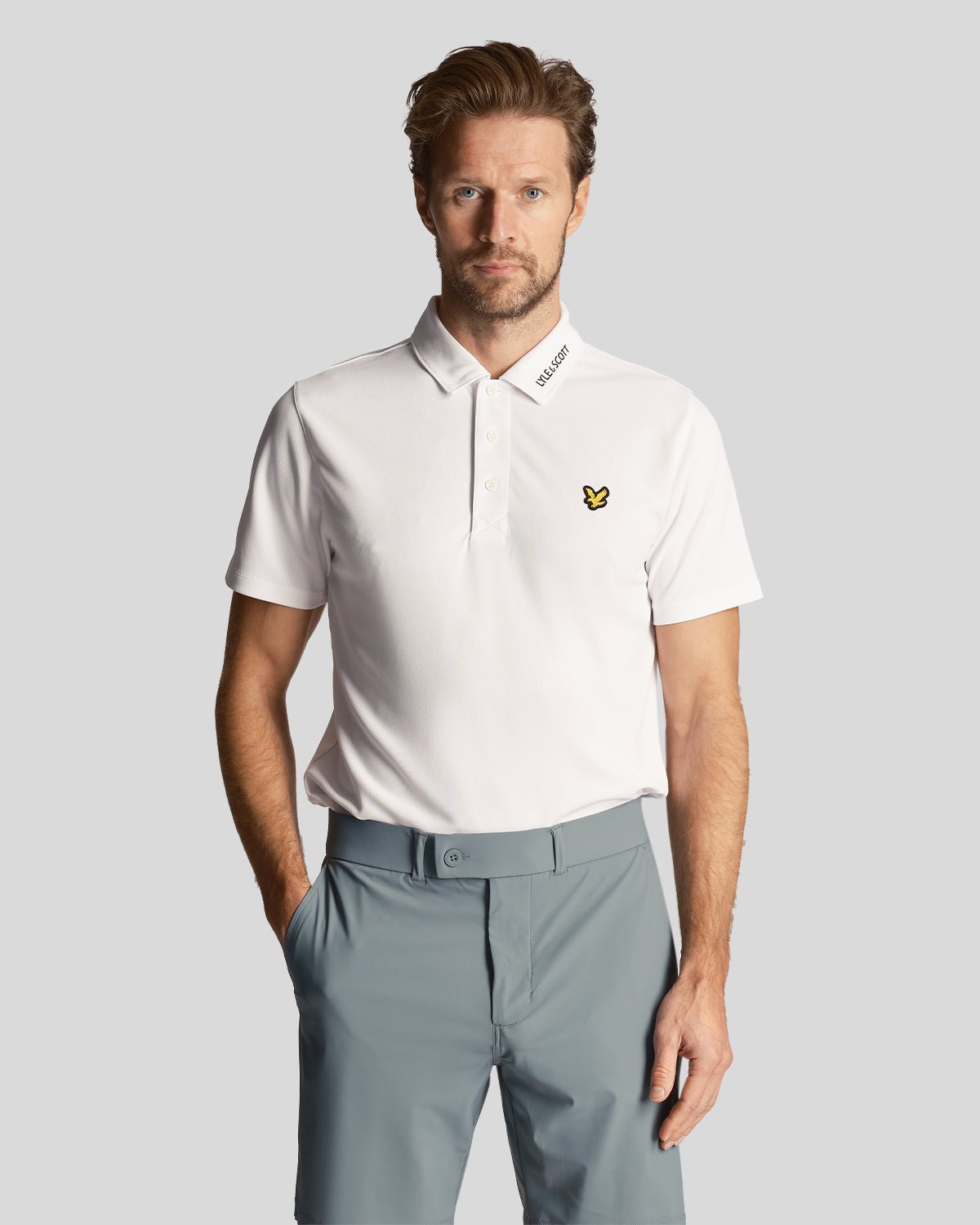 Lyle Scott Men s Golf Collar Logo Technical Polo Shirt in White